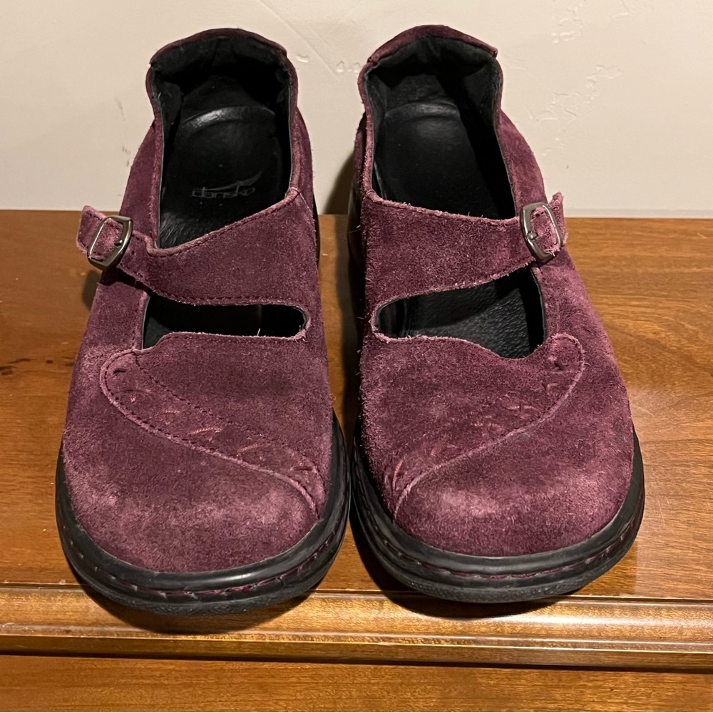 Dansko Purple Suede Mary Janes Sz 38